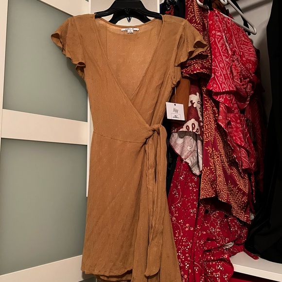 O Neil Maureen Wrap Dress - Picture 3 of 5